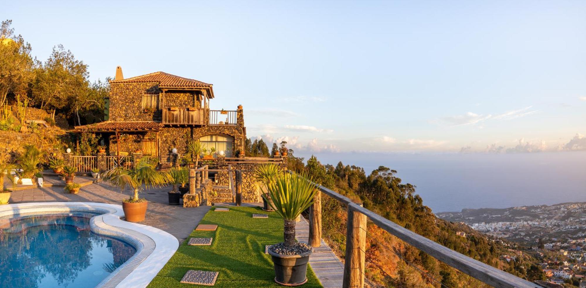 Casa Rural La Perla Negra อิคอดเดลอสวินอส ภายนอก รูปภาพ