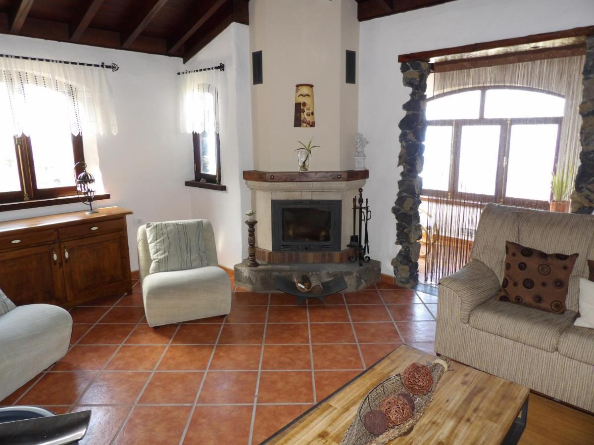 Casa Rural La Perla Negra อิคอดเดลอสวินอส ภายนอก รูปภาพ