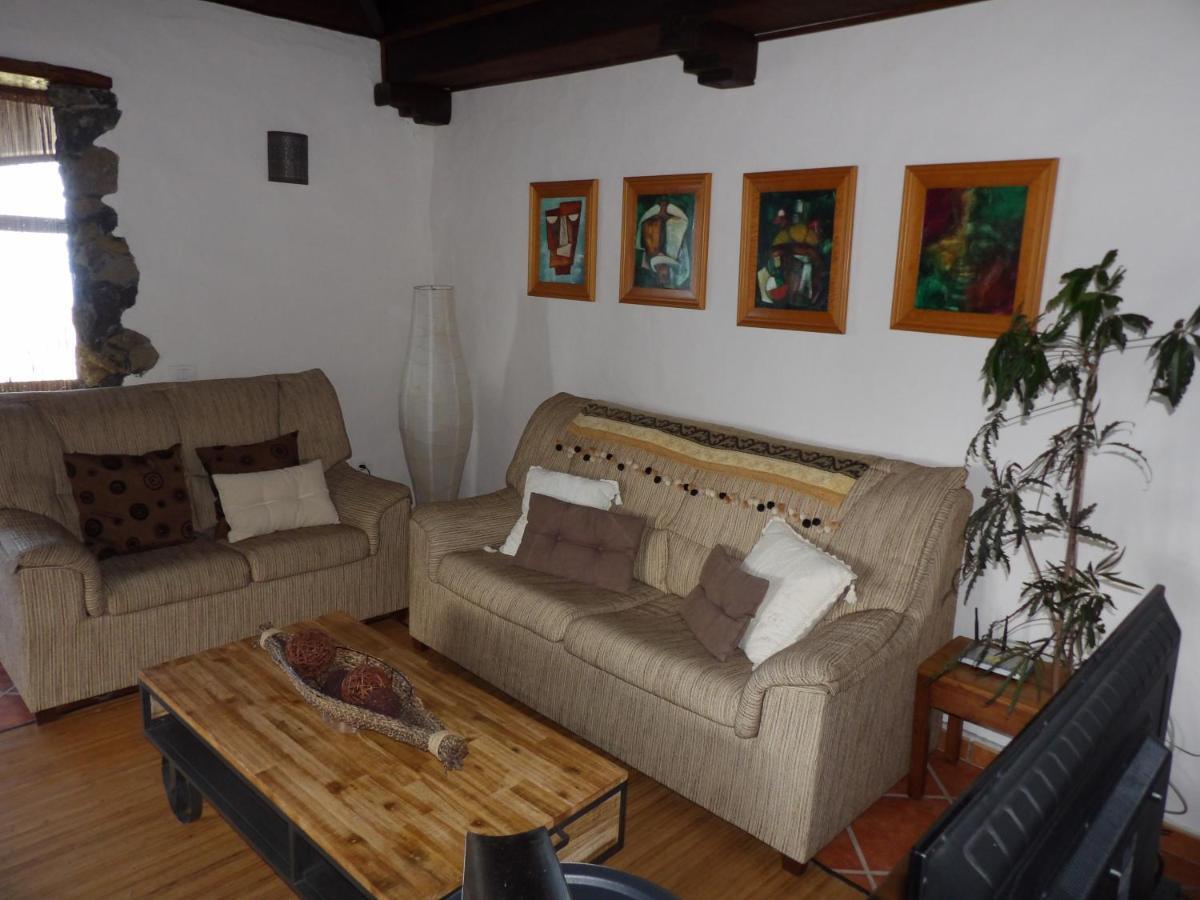 Casa Rural La Perla Negra อิคอดเดลอสวินอส ภายนอก รูปภาพ